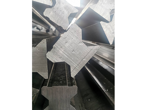 冷拉异型钢价格 冷拉异型钢价格